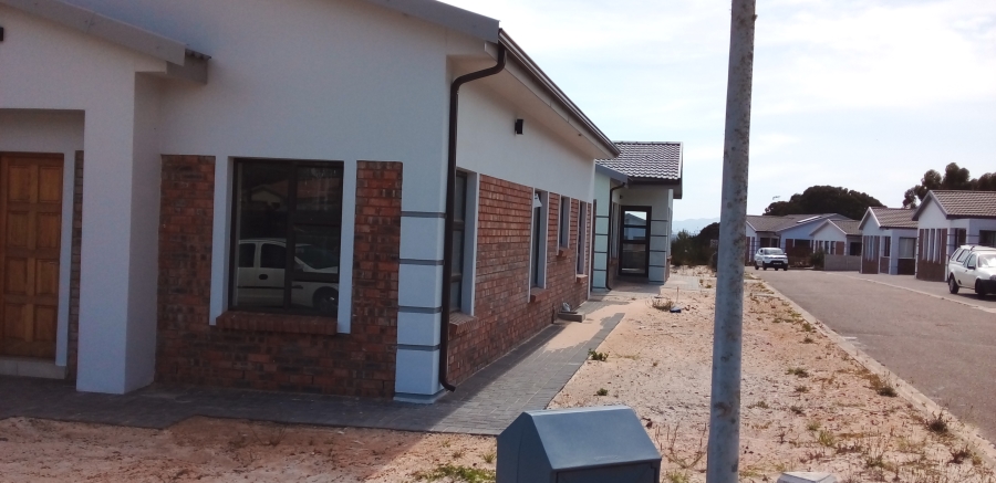 3 Bedroom Property for Sale in Albertinia Western Cape